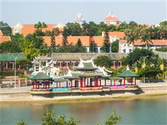 【夜宿鼓浪嶼】旅拍鼓浪嶼、帆船出海體驗、閩臺故事館、打卡山海健康步道 南普陀、航拍環(huán)島路、閩南傳奇秀、集美學村 4天3晚游